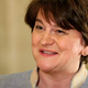 Krmilo severnoirske vlade znova Arlene Foster
