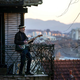Kako smo Slovenci danes muzicirali na svojih balkonih in terasah