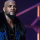 R. Kelly: Ostaja pod nadzorom, da se ne bi ubil