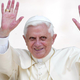 TV namigi: Pogreb Benedikta XVI., Tarča in Izgubljene iluzije