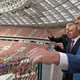 Fifa sledi Uefi: mladi Rusi nazaj na nogometna igrišča