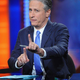 Jon Stewart se vrača kot voditelj in izvršni producent