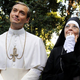 TV namigi: Jude Law kot papež, drama o priseljenki in liga prvakov