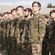 Slovenija ostaja zadržana do obveznega služenja vojske