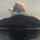 Vulkan Ruang znova izbruhnil, zaprli so mednarodno letališče