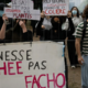 Protesti dijakov pretresajo Francijo, zaprtih 400 šol, pridržanih 2000 ljudi