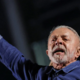V Braziliji slavil levičar Lula, Bolsonaro ne priznava poraza