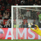 Fernando Muslera je pri 40 letih odigral eno od tekem kariere, bogati Flamengo je ostal pred vrati finala pokala Libertadores