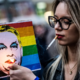 Madžarski parlament odpravil prepoved LGBTQ gradiv za mladoletnike