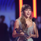 Taylor Swift se v novem vidospotu poklanja legendi Hollywooda