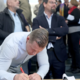 Ogromno zanimanje za podpise za referendum o interventem zakonu