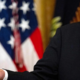 Trump grozi iranski vojski, da jo bo izbrisal z obličja Zemlje