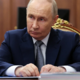 Trump in Putin si bosta podala kljuko