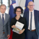 OECD predlaga ukinitev obvezne božičnice