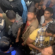 Konec večkratnih identitet za migrante in begunce