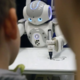 AI robot Sally prihaja v razred: ali je to prihodnost šolstva