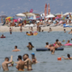 Temperatura oceanov presegla rekord iz marca 2024