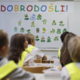 Pri kateri starosti drugod po Evropi otroci prvič prestopijo šolski prag?
