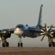 Strmoglavil ruski strateški bombnik, umrla skoraj vsa posadka