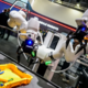 Vzpon fizične umetne inteligence: lahko roboti rešijo ameriško proizvodnjo?