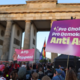 Po veliki zmagi AfD več tisoč Nemcev na protestih