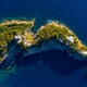 Ali poznate ta čarobni otok v obliki delfina?
