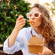 Nutricistka svetuje: Ta poletna napaka vodi v prenajedanje