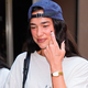 Dua Lipa presenetila z manikiro, ki ni tipična za poletje