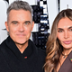 Po 20 letih še vedno zaljubljena: Robbie Williams ženi pripravil ganljivo presenečenje