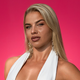 Vroča Slovenka vstopa v Love Island Adria