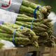 Šparglji – zelenjava, ki zaznamuje vsako pomlad