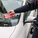 Neplačano parkiranje: Hrvati nas terjajo, mi pa njih ne smemo