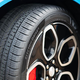 Pametne pnevmatike pomembno skrajšujejo zavorno pot