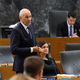 "Posvetovalni referendumi so preusmerjanje pozornosti"