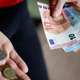 Plača se je podvojila, ta olajšava pa je že dvajset let enaka