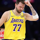 Začenja se končnica, Lakers čakajo na Dončića