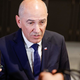 V DZ vse bolj vroče: Pred petkovo sejo letele ostre besede
