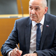 Znano, kdo bo zamenjal Janeza Janšo