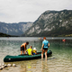 Obiskovalce Bohinjskega jezera pozivajo, naj se umaknejo