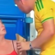 Javnost jo je pozvala, naj se loči, bralec z ustnic sedaj razkriva temo prepira