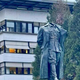 Takšna kazen zdaj grozi moškemu, ki je odrezal glavo Titovemu kipu