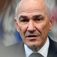 Janša zabrusil predsednici, naj raje spoštuje prisego