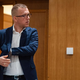 Novo razkritje o poslancu Resnice: Družina naj bi imela apartma v Grčiji