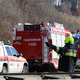 Med letom trčili letali, dve osebi umrli