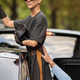 Foto: Ganljivo, kako varnostnik pomaga Celine Dion