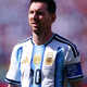 To je španski nogometni klub, ki ga kupuje Messi